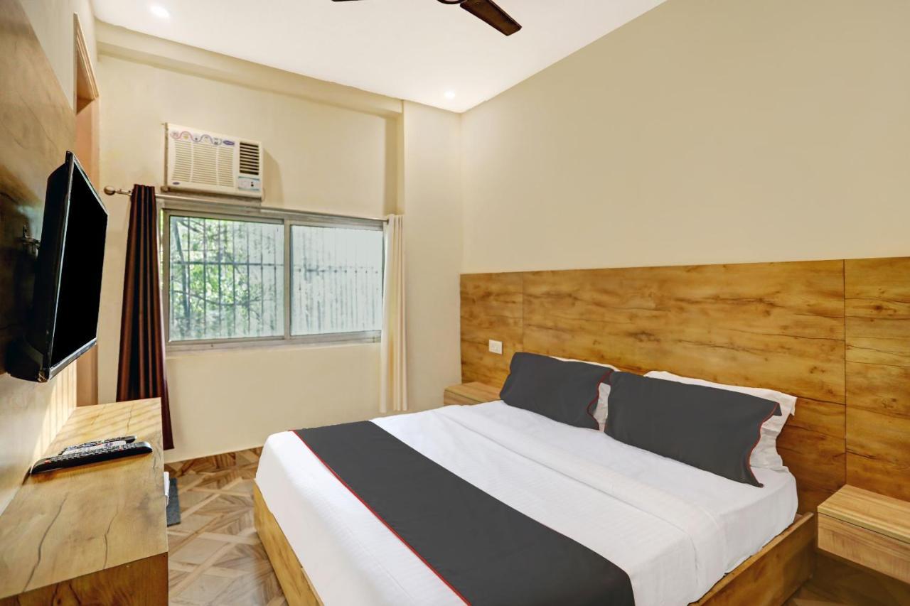 Oyo 81641 Collection O Hotel A1 Residency Ню Делхи Екстериор снимка